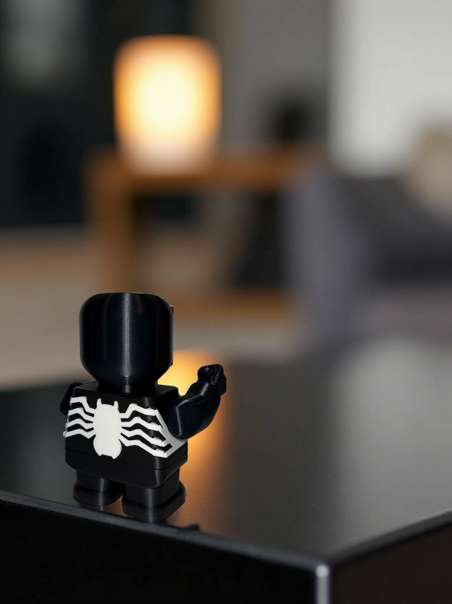 Chunkables Venom Figurine