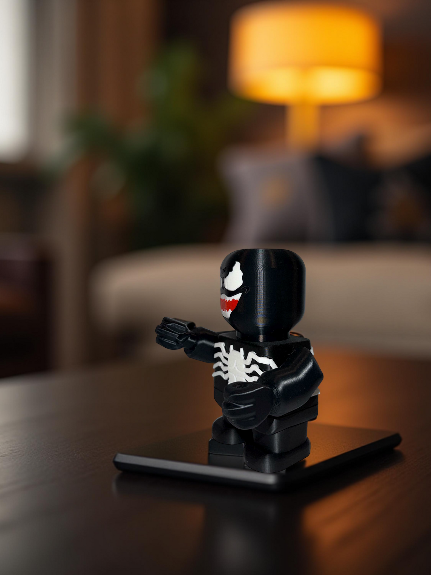 Chunkables Venom Figurine